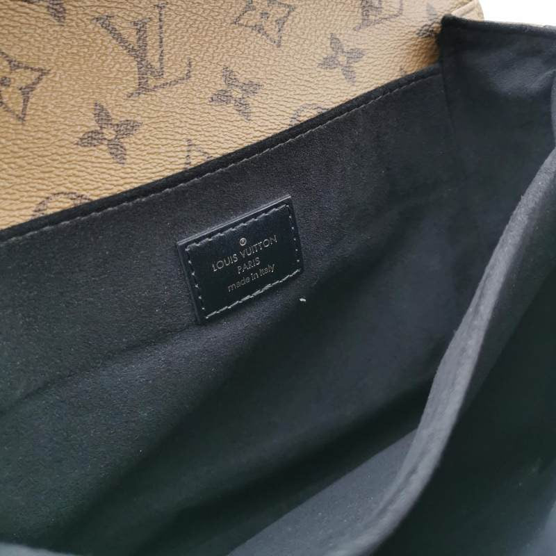 Louis Vuitton (LV) Pochette Metis Medium Cowhide Reverse Old Flower S-lock Messenger Bag Crossbody Shoulder Bag