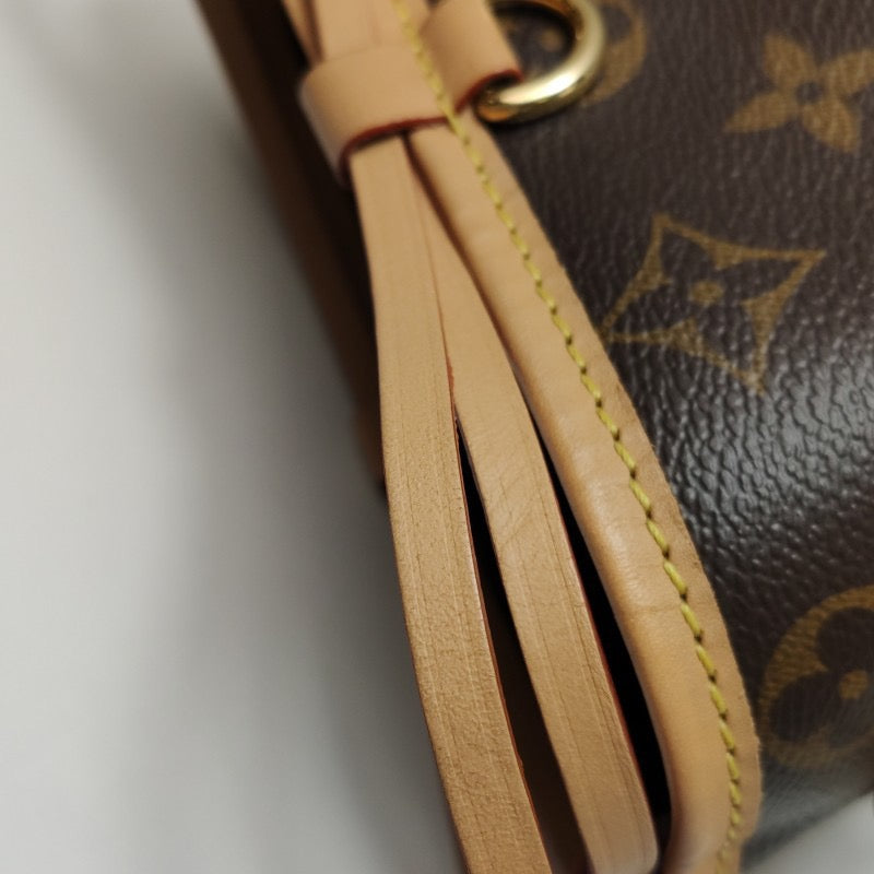 Louis Vuitton (LV) NOÉ PURSENano vegetable tanned leather Monogram print drawstring bucket bag crossbody bag shoulder bag