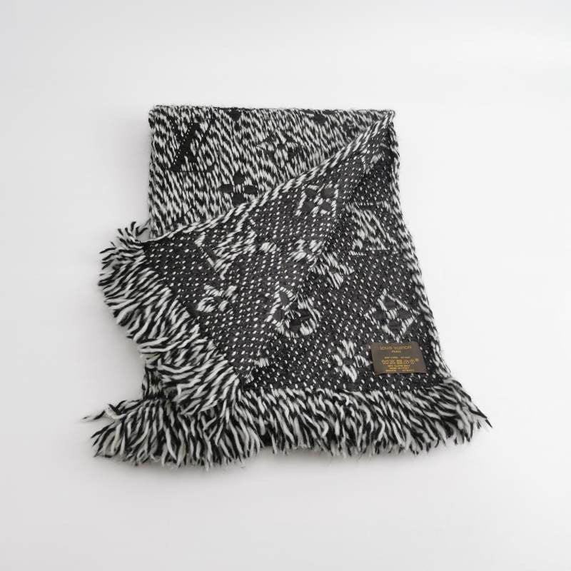 Louis Vuitton Logomania silk-wool blend colorblocked Monogram fringed reversible scarf