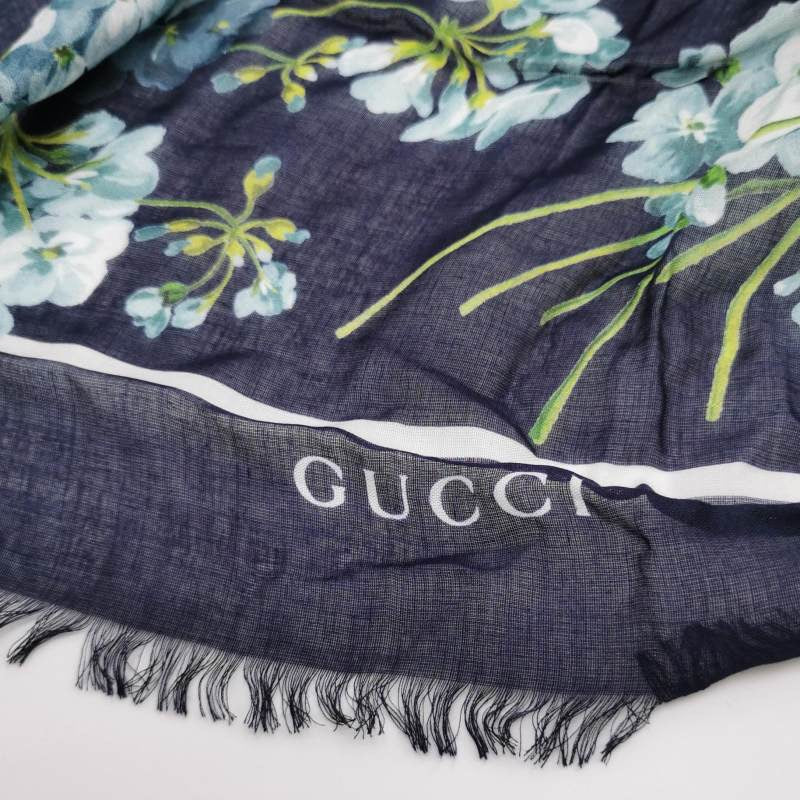 Gucci Mulberry Silk Floral Pattern Scarf