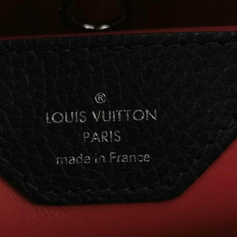 Louis Vuitton (LV) CapucinesBB Cowhide Solid Color Metal LV Buckle Crossbody Shoulder Bag