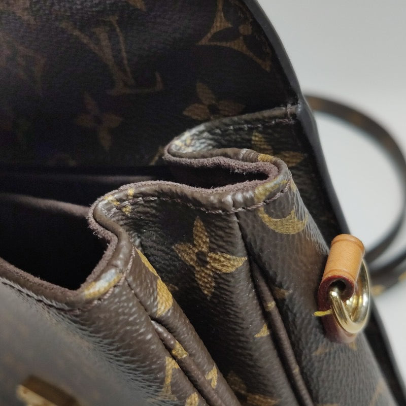 Louis Vuitton (LV) Pochette Metis Medium Vegetable Tanned Leather Aged S-lock Messenger Bag Crossbody Shoulder Bag