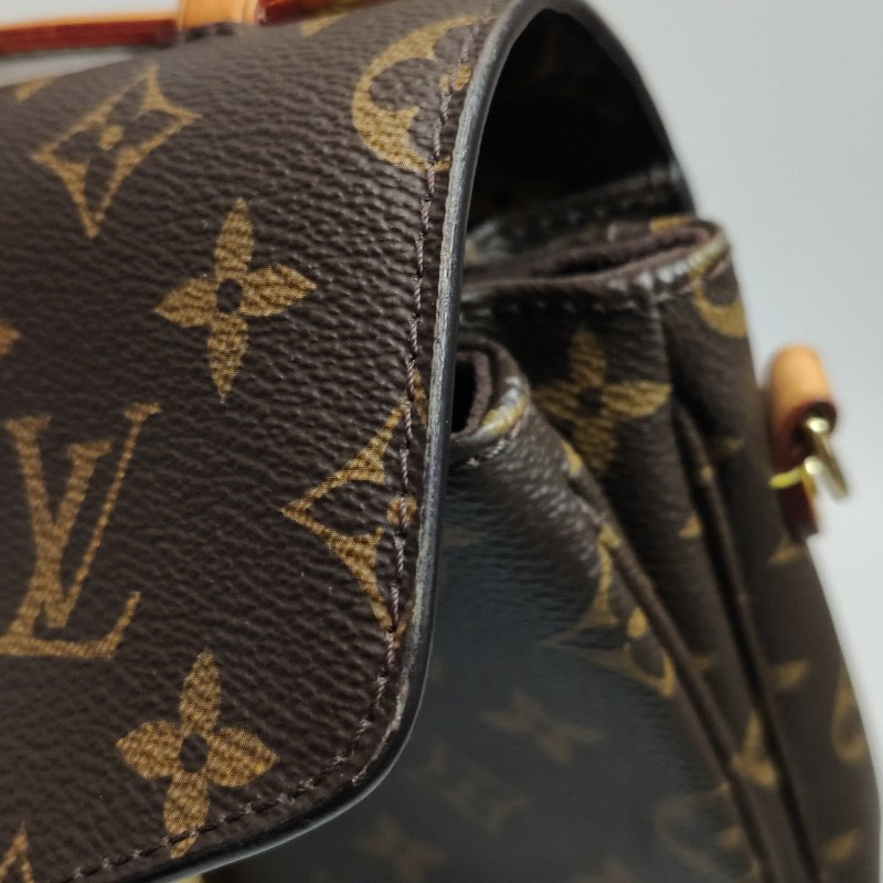 Louis Vuitton (LV) Pochette Metis Medium Vegetable Tanned Leather Aged S-lock Messenger Bag Crossbody Shoulder Bag